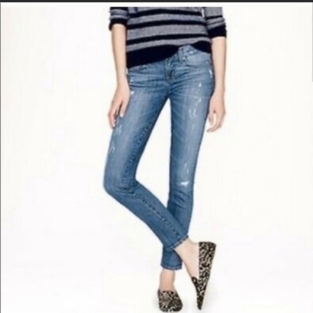 J. Crew distressed women's jeans size 27 skinny.